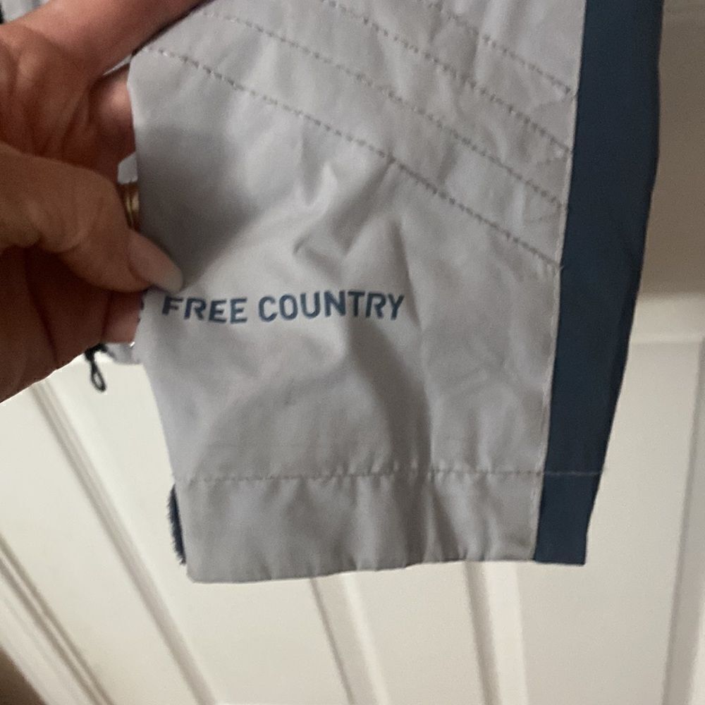 Free Country Jacket - Picture 6 of 9